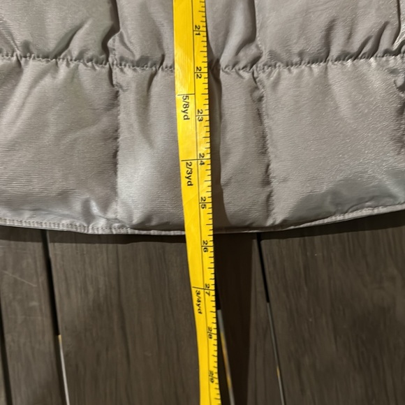 Eddie Bauer vest - Picture 11 of 11